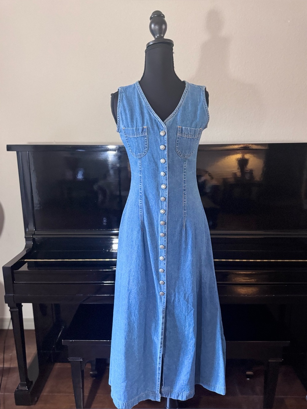 vintage 1990s Espirit sleeveless denim dress - Picture 2 of 10